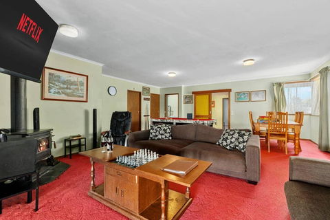 The Calzburg Guest Home - Accommodation Australia 2