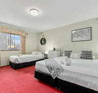 The Calzburg Guest Home - Accommodation Australia