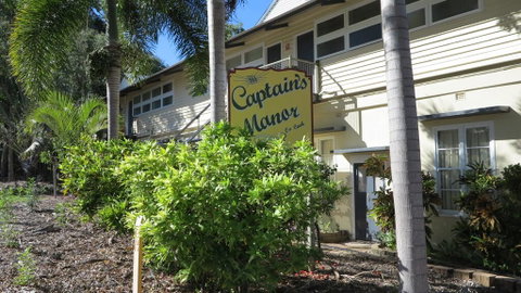 The Captain's Manor On Cook Unit 5 - Accommodation Australia 0