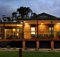 The Clyde Greenock - Accommodation Australia