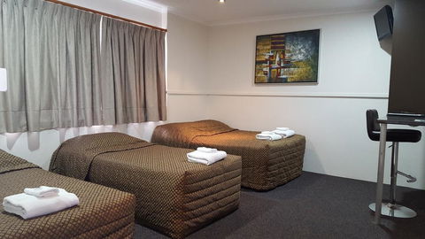 The Commercial Hotel Motel - Accommodation Australia 0