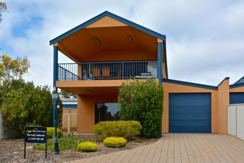 The Curly Seahorse - Accommodation Australia 3