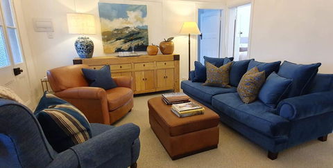 The Dewhurst - Sophisticated Entire CBD Apartment - Accommodation Australia 0