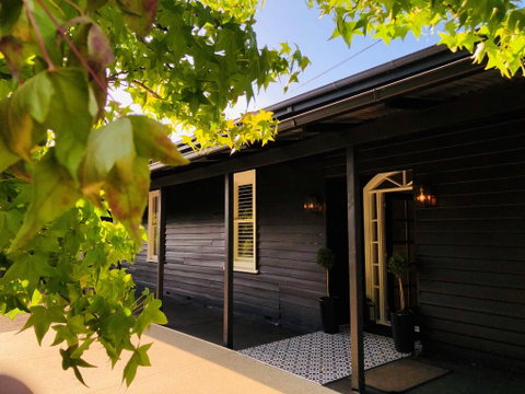 The Dudley Boutique Hotel - Accommodation Australia 1