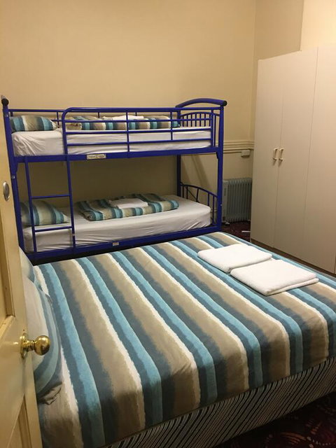 The Formby Hotel - Accommodation Australia 3