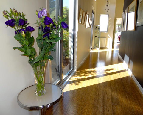 The Gallery Accommodation McCrae - Local Tourism 2