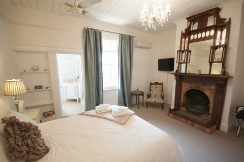 The Graces Beechworth - Accommodation Australia 0