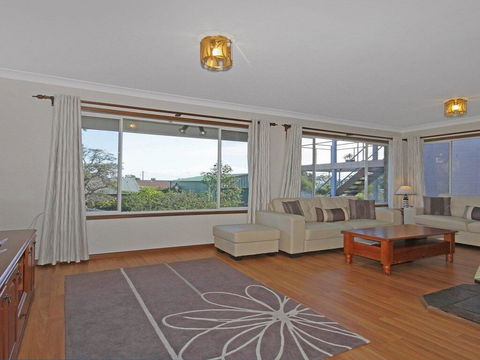 The Heights - Home Style Comforts - Accommodation Australia 2