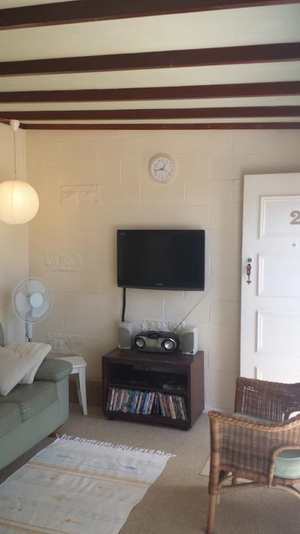 The Jetty Cabin Lakeside - Australia Shopping 2