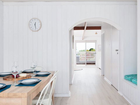 The Loft @ Fingal Bay - Accommodation Australia 2