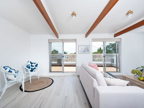 The Loft @ Fingal Bay - Accommodation Australia 0