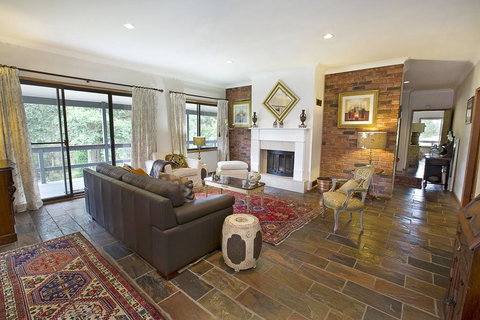 THE MAPLES - Bed n Breakfasts 1