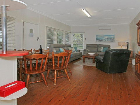 The Marlin - A Gem Close To Rock Pools - Accommodation Australia 3