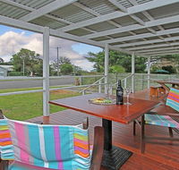 The Marlin - a gem close to rock pools - Accommodation Australia