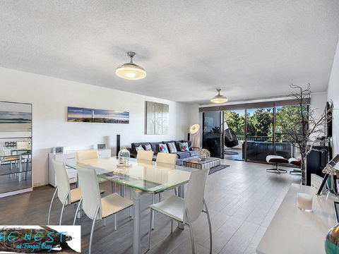 The Nest At Fingal Bay - Accommodation Australia 1