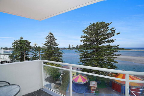 The Oaks Waterfront Resort, Unit 302 - Local Tourism 1