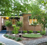 The Orange Fox - Accommodation Australia