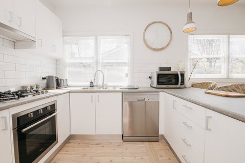 The Palms - Stylish, Modern And Cute As A Button - Accommodation Australia 3