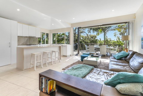 The Peachy Life, Sunshine Beach - Accommodation Australia 3