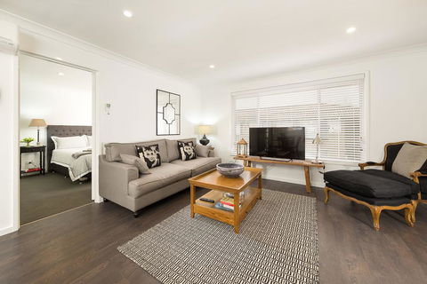 The Provincial - Central & Sophisticated - Accommodation Australia 2