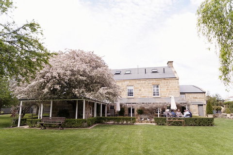 The Red Feather Inn - Australia Shopping 2