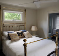 The Red Feather Inn - Australia Shopping