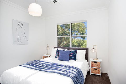 THE RENWICK - Hosted By: L'Abode Accommodation - Local Tourism 2