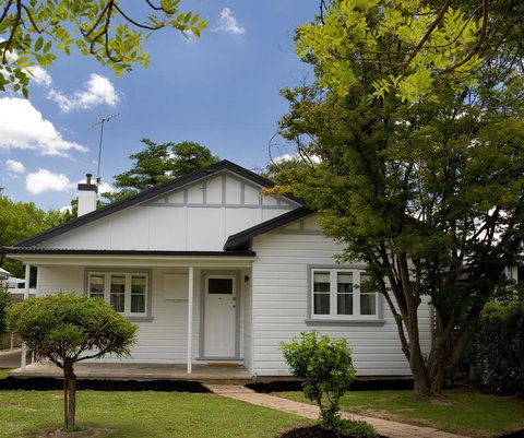 The Sampson - Orange - Accommodation Australia 0
