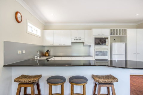 The Sands - 4/46 Jones Avenue Mollymook - Accommodation Australia 1