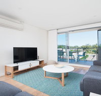 The Shoal Apartments Unit 202/4-8 Bullecourt Street - Accommodation Australia