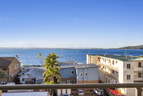 The Shoal Apartments, Unit 410/4-8 Bullecourt Street - Accommodation Australia 0