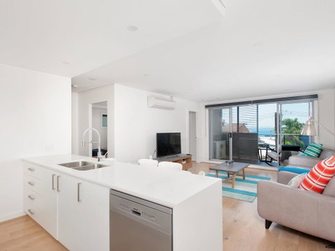 The Shoal, Unit 210/4-8 Bullecourt Street - Accommodation Australia 3