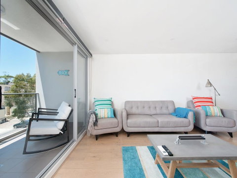 The Shoal, Unit 210/4-8 Bullecourt Street - Accommodation Australia 2