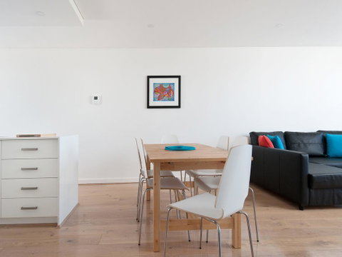 The Shoal, Unit 309/4-8 Bullecourt Street - Accommodation Australia 0