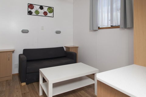 The Sundowner Cabin & Tourist Park - Accommodation Australia 2