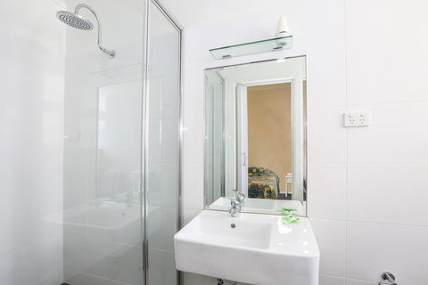 The Union Club Hotel - Accommodation Australia 3
