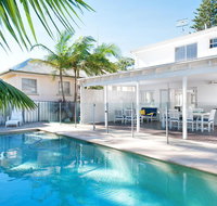 The White House' 25 Tomaree Road - fantastic house with pool linen FOXTEL  WII-U - Accommodation Australia