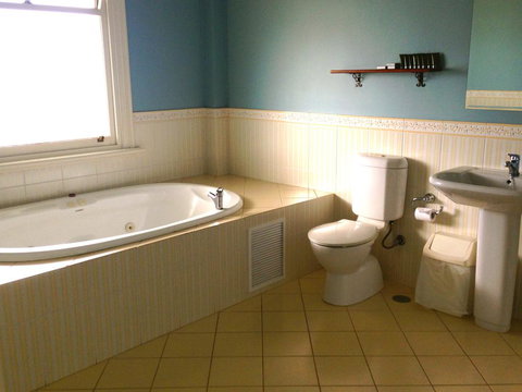 The York Palace Hotel - Local Tourism 3