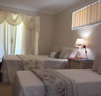 Theme Parks Amituofo Guest House - Accommodation Australia