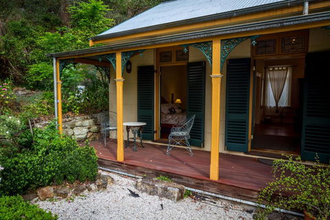 Tizzana Winery Bed And Breakfast - Australia Shopping 3