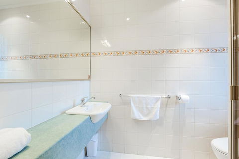 Tonsley Hotel - Bed n Breakfasts 2