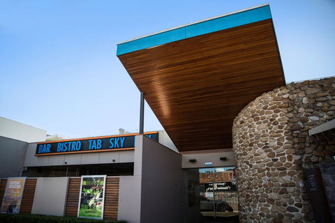 Toongabbie Hotel - Local Tourism 0