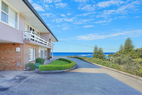Toowoon Bay Beachside Unit, Unit 4 - Australia Shopping 0