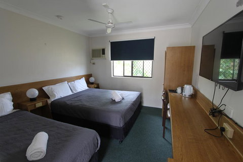 Toreador Motel - Local Tourism 2