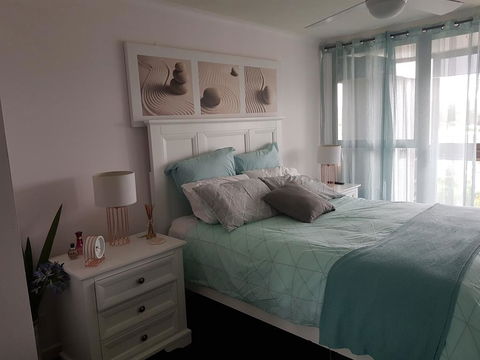 Trafalgar Towers - Accommodation Australia 2