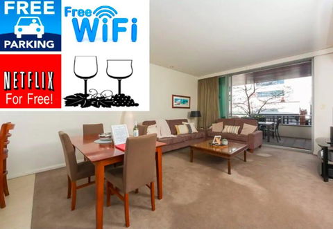 TRANQUIL EXEC CITY FREE WIFI NETFLIX WINE PARKING - Accommodation Australia 0