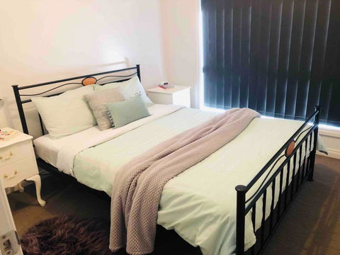 Tranquil,Family,Pet Friendly,Free WiFi&Breakfast! - Accommodation Australia 0