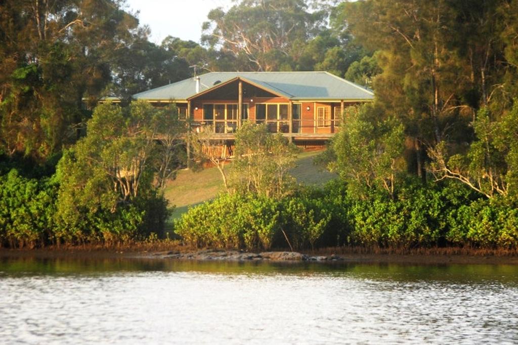 Goodwood Island NSW Accommodation Australia