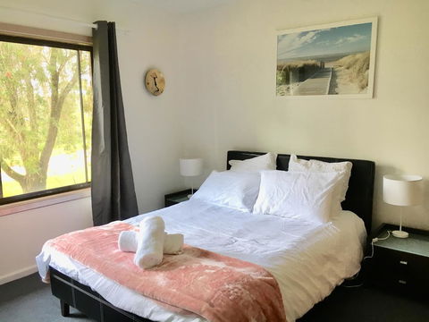 Tree Of Love Farm Stay - Accommodation Australia 0