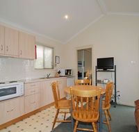 Triabunna Cabin  Caravan Park - Accommodation Australia